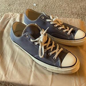 Rarely worn chuck taylors